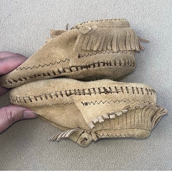 Minnetonka Soft Soles Moccasins Size 6 - Picture 6 of 6